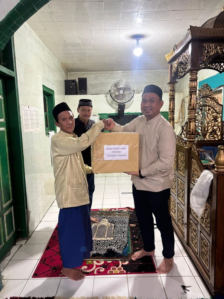 Sekretariat DPRD Provinsi Sulawesi Tengah Gelar Safari Ramadhan 1447 Hijriah, Pererat Silaturahmi di Masjid Al-Khairaat Desa Sambo Kab. Sigi