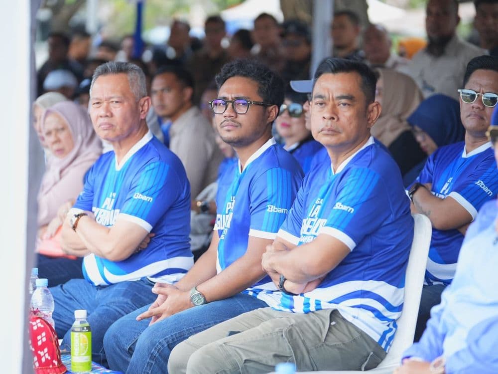 PENUTUPAN LIGA-4 PIALA GUBERNUR SULTENG, HENRI MUHIDIN : Sepak Bola Memiliki Kekuatan Untuk Menyatukan Masyarakat dan Menjadi Sarana Pembinaan Generasi Muda Yang Berkarakter, Disiplin, dan Berprestasi