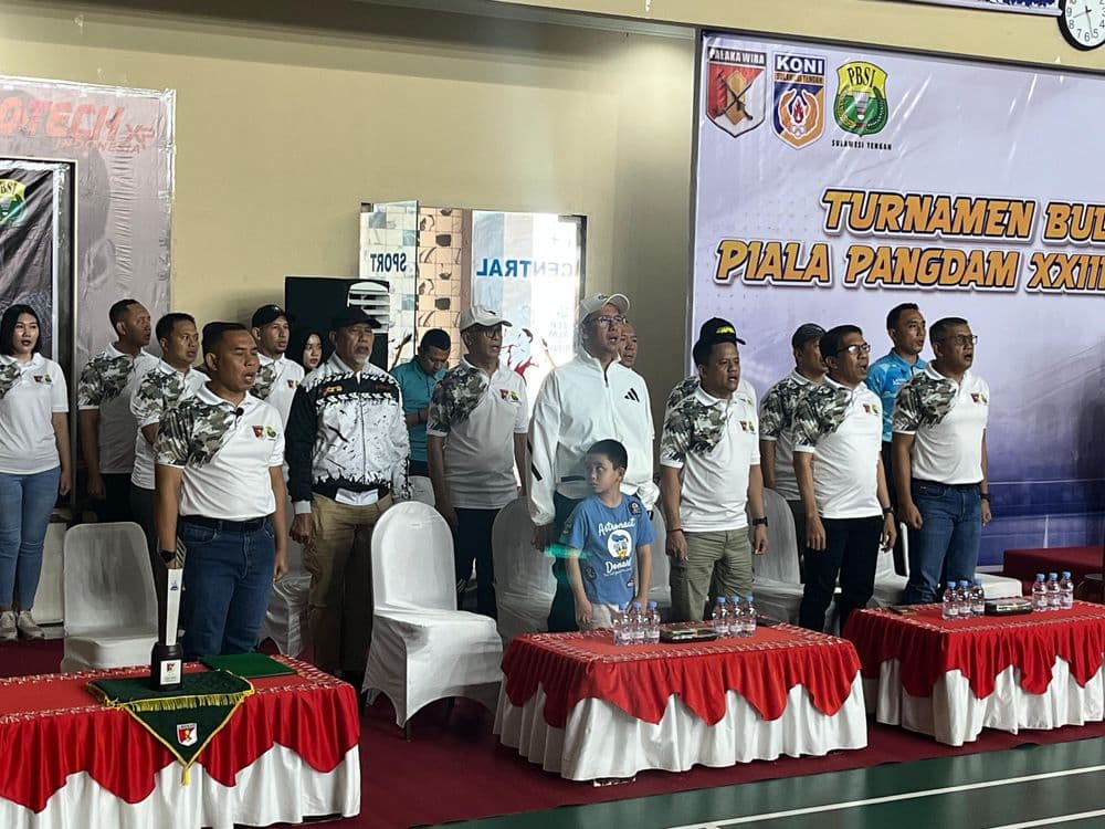 TURNAMEN BULUTANGKIS PANGDAM IIIX/PALAKAWIRA, HIDAYAT PAKAMUNDI : Tekankan Pentingnya Gerakan Berani Sehat